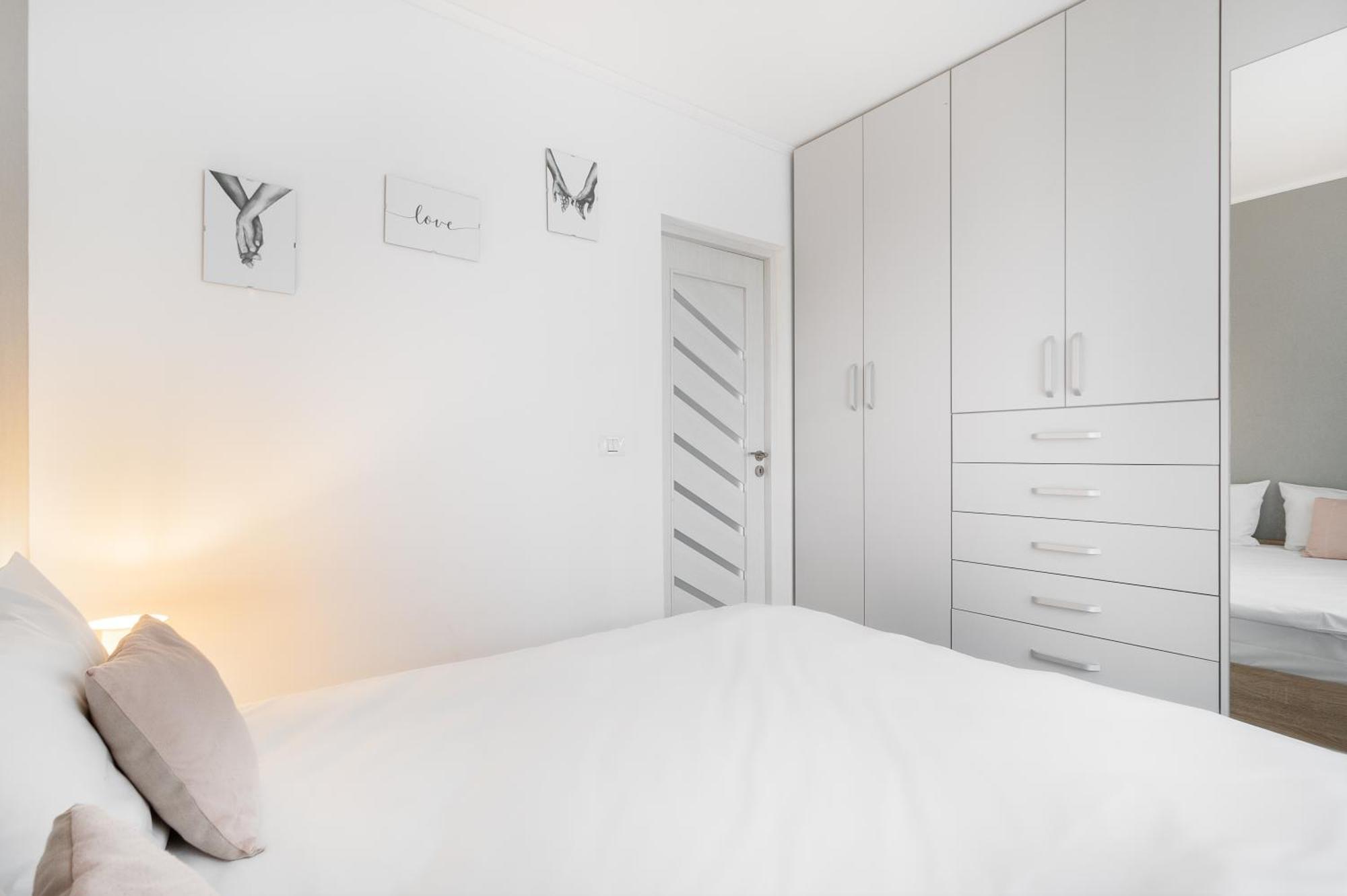 Anastasia Pink Oradea Exterior foto